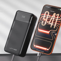 Lenyes PX380D Dijital LED Ekranlı Type-C ve Lightning Kablolu Powerbank 22.5W 30000mAh